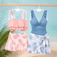 Cintres de présentation rotatifs à 360° en plastique blanc pour maillots de bain, silhouettes féminines, pour bikinis et bodys en vitrine de magasin