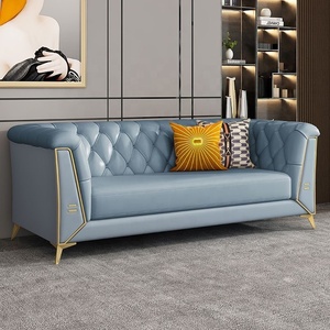 Ensemble de canapés <span class=keywords><strong>Chesterfield</strong></span> en bois de luxe personnalisable avec revêtement en cuir PU, design sans accoudoirs pour <span class=keywords><strong>2</strong></span> ou 3 places - Product Image 5