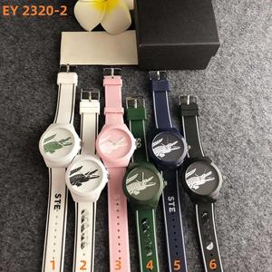 Venta al por mayor de alta calidad de regalo de Navidad para los relojes de lujo reloj de diseño de marca personalizado para los hombres reloj mecánico automático - Product Image 1
