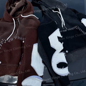 Conjunto de Sudadera con Capucha Vintage de Streetwear con Logotipo Bordado Personalizado y Media Cremallera, y Pantalones de Chándal Acampanados con Lavado Ácido y Efecto Desgastado - Product Image 3