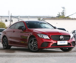 Acceptation des commandes personnalisées Mercedes- <span class=keywords><strong>C</strong></span> 350 El Luxury Hybrid Sedan, conduite à gauche, véhicule à énergie nouvelle conçu en Chine, 4 portes, 5 places, 105 km d'autonomie - Product Image 3