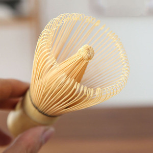 4 pezzi Set da <span class=keywords><strong>t</strong></span>è Matcha giapponese e sicuro per frusta in bambù cucchiaino Set da <span class=keywords><strong>t</strong></span>è per negozi di bevande al coperto accessori per strumenti per la preparazione del <span class=keywords><strong>t</strong></span>è - Product Image 4