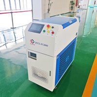 Machine de nettoyage au laser à fibre haute puissance refroidie par eau de 3000 W, fonctionnement continu sur grande surface pour l'élimination de la rouille sur l'acier au carbone