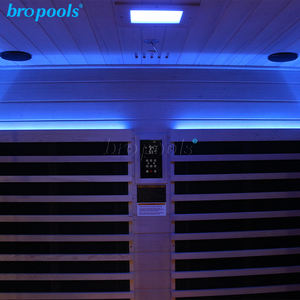 Salle de sauna infrarouge lointain pour 4 personnes |   Sauna en bois massif pour usage domestique avec panneau de commande tactile et lumière RVB pour la récupération et la relaxation - Product Image 4