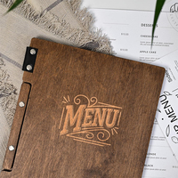 Dossier de menu en bois personnalisé fait à la main avec motif gravé Couverture de livre de menu de restaurant avec feuilles à couverture rigide interchangeables