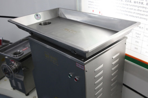 Hachoir à <span class=keywords><strong>Viande</strong></span> Hobart Moulu Électrique Hachoir à Bœuf Hachoir <span class=keywords><strong>de</strong></span> Boucher Hachoir à <span class=keywords><strong>Viande</strong></span> <span class=keywords><strong>de</strong></span> Porc Grand Mélangeur Hachoir <span class=keywords><strong>Prix</strong></span> 22 32 42 52 - Product Image 3