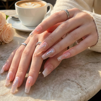 24 faux ongles à presser en ABS, couleur nude dégradée avec feuilles d'or, décorés de micro-diamants, forme cercueil