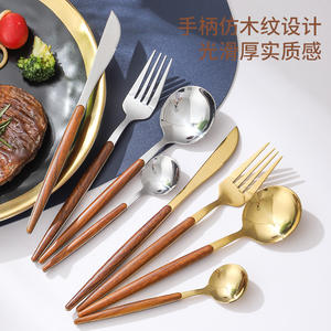 Prêt à expédier 24 pièces ustensiles manche en bambou vaisselle couteau <span class=keywords><strong>fourchette</strong></span> et cuillère ensemble de couverts en acier inoxydable avec support boîte verte - Product Image 5