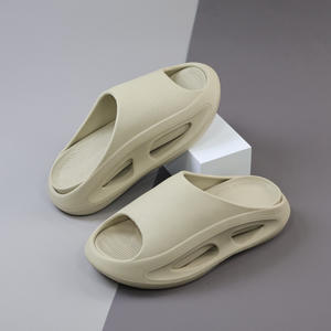 Chaussons d'été pour hommes à semelle épaisse antidérapante, confortables, à une bride, pour le sport et l'intérieur, gris, blanc, noir, kaki, talon de 3 cm, taille adulte - Product Image 1