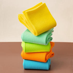 Trendy mittellange vier Macaron Crew Socken Pure Cotton Candy-farbige Stricks trümpfe Anpassbare Logo-Manschette für Studenten Sport - Product Image 3