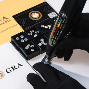 Collar con Colgante de Moissanita Corte Marquesa de 3CT, Oro en Plata de Ley 925, D VVS1, para Regalo - Product Image 2