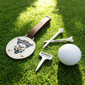 Étiquette de sac de golf Epoxy Travel Agency, faible entretien, forme ronde - Product Image 4