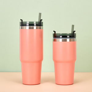 Taza <span class=keywords><strong>de</strong></span> agua para coche <span class=keywords><strong>de</strong></span> acero inoxidable 600 <span class=keywords><strong>de</strong></span> doble pared <span class=keywords><strong>de</strong></span> gran capacidad <span class=keywords><strong>de</strong></span> 1000ML/304 ML con botella <span class=keywords><strong>de</strong></span> agua aislada con pajita - Product Image 4