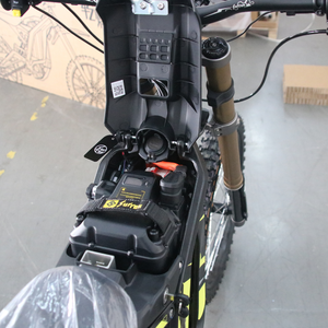   Moto électrique tout-terrain Lightbee 8000W 60V, E-Dirt Bike avec écran LED et double suspension - Product Image 5