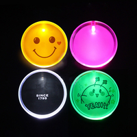 Badges lumineux personnalisés en acrylique de 58 mm pour vêtements, avec étoile scintillante LED, pour événements sportifs, Ligue des Champions et fêtes