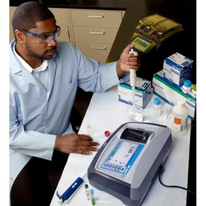 Espectrofotómetro de Laboratorio HACH DR3900 - Product Image 5