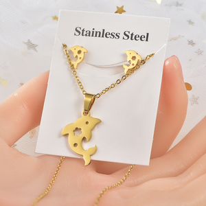 Kingcome - Juego de Joyería de Acero Inoxidable para Mujer, Collar con Colgante y Aretes de Oro de 18 Quilates, Precio Económico al por Mayor - Product Image 4