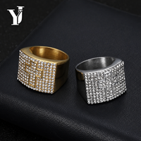 Bague croix personnalisée de luxe en acier inoxydable pour homme, bague signet carrée pavée de zircons, ton or et argent, bijoux hip-hop, vente en gros