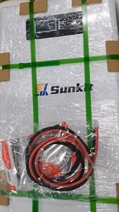 סוללות ליתיום ברזל פוספט נטענות עם מעמד רצפתי, מתאימות למערכות אחסון אנרגיה ביתיות, בעלות יכולת פריקה עמוקה - Product Image 3