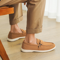Nouvelles Mocassins Hommes 2025 Confortables Plates Chaussures de Sport Hommes de Haute Qualité Chaussures Habillées de Luxe Baskets de Mode Business pour Hommes