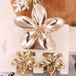 Nouvel Arrivage – Lot de 3 Pinces à Cheveux Fleur d'Œuf, Couleurs Dégradées, en Plastique, pour un Accessoire de Coiffure Tendance pour les Vacances - Product Image 2