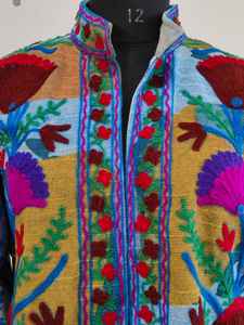 Veste Suzani brodée à la main exclusive, veste Suzani en coton, tissu TNT, veste bohème pour femmes, veste Suzani brodée, veste Suzani SALT - Product Image 4