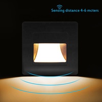 Lumière d'escalier à détecteur de mouvement 2W LED 3000K Lumière blanche chaude Sensation encastrée Contrôle vocal pour escalier Hôtel Lumière d'angle
