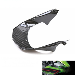 Cache-queue avant inférieur en fibre de carbone sèche 3K à 100 % pour Kawasaki ZX-10R 2021+ – Carénage interne de moto - Product Image 1