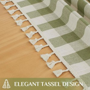 <span class=keywords><strong>Nappe</strong></span> de table Hapton classique <span class=keywords><strong>rouge</strong></span> <span class=keywords><strong>et</strong></span> blanche en coton <span class=keywords><strong>et</strong></span> lin tissé, sans plis, à <span class=keywords><strong>carreaux</strong></span> vintage, avec pompons - Product Image 2