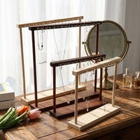 Organizador de Collares de Color Nogal Sólido, Ideal para Exhibir Collares y Joyas en el Tocador