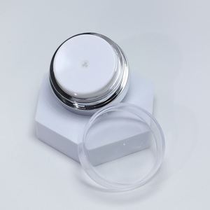 Pot à pompe sans air 15/30/50g, flacon vide en acrylique pour crème, rechargeable, cosmétique, facile à utiliser, conteneur portable, outils de maquillage de voyage - Product Image 2