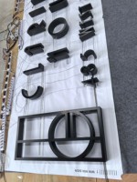 Letras Retroiluminadas Pintadas en Acero Inoxidable 304 Negro, Alta Calidad, Alta Valoración por los Clientes, Señalización Personalizada para Exteriores