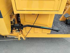 Autocisterna Irroratrice a Benzina ad Alta Potenza a Tre Ruote, Lunga Distanza di Spruzzatura, Adatta per Cantieri Edili e Comunali - Product Image 6