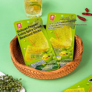 Bandes de gluten épicées saveur coriandre et crabe, piquantes et acidulées, <span class=keywords><strong>snack</strong></span> nostalgique des années 90, en vrac, OEM - Product Image 4