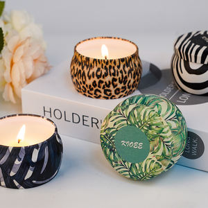 Bougies parfumées en pierre naturelle sur le thème de Noël, cire de soja originale de luxe - Product Image 1