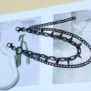 Cadena de Cintura Estilo Hip Hop Punk con Púas, Negra, Doble Capa, Aleación de Zinc, Accesorio de Moda para Uso Diario - Product Image 4