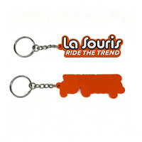 Porte-clés personnalisés en PVC découpé 2D avec logo promotionnel en caoutchouc, idéal pour la promotion de marque