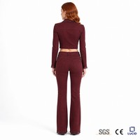 Veste en denim teint bordeaux 360 GSM avec col en dentelle et pantalon droit pour femme – Élégant et romantique – OEM ODM XS-5XL