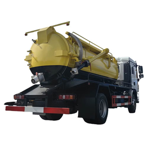 Camion d'aspiration des eaux usées de 15 000 <span class=keywords><strong>litres</strong></span> pour le nettoyage des fosses septiques et des égouts, réservoir haute capacité et pompe puissante pour les opérations intensives - Product Image 3