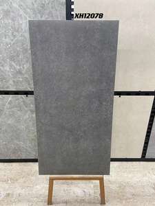 กระเบื้องปูพื้นพอร์ซเลนลายหินอ่อนเทียมสีเทาแบบด้าน ขนาด 600*1200 มม. ป้องกันการลื่น ผลิตในจีน ยี่ห้อ Parcos - Product Image 2