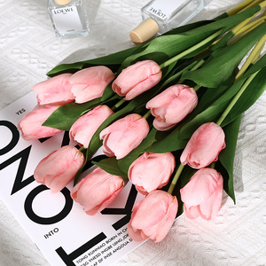 Fleur artificielle en soie Ruilisi, tulipe rose et blanche, accessoires de décoration pour mariage et maison - Product Image 1
