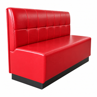 Banquette de restaurant commerciale en cuir PU rouge avec dossier capitonné à grille, idéale pour café, bar, boîte de nuit, avec base noire