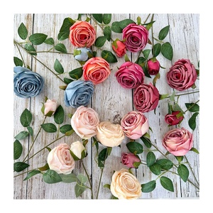 Fleurs artificielles en soie <span class=keywords><strong>rouge</strong></span> de haute qualité pour la décoration de <span class=keywords><strong>table</strong></span> de <span class=keywords><strong>mariage</strong></span> <span class=keywords><strong>et</strong></span> de fêtes, arrangements floraux pour <span class=keywords><strong>mariage</strong></span>, vente en gros - Product Image 4