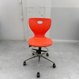 Sillas <span class=keywords><strong>de</strong></span> Entrenamiento <span class=keywords><strong>de</strong></span> Plástico PP Modernas y Duraderas Más Vendidas para Aulas Escolares y Salas <span class=keywords><strong>de</strong></span> Conferencias - Asientos Ergonómicos <span class=keywords><strong>de</strong></span> Oficina - Product Image 2