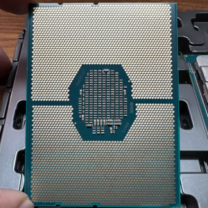 Cho <span class=keywords><strong>Intel</strong></span> <span class=keywords><strong>Xeon</strong></span> Vàng 5218r máy chủ mới và được sử dụng cho hiệu suất cao L3 ổ cắm loại lga3647 - Product Image 3