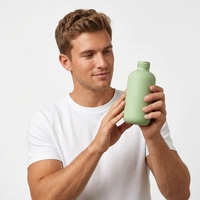 Bouteille en plastique HDPE vert mat pour shampooing et crème de soin avec bouchon à vis, capacités de 100 ml à 500 ml