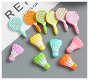 Produit de divertissement de dessin animé 3D en résine miniature, <span class=keywords><strong>raquette</strong></span> de <span class=keywords><strong>badminton</strong></span> artificielle, balle, cadeaux, jouets de sport pour enfants - Product Image 5