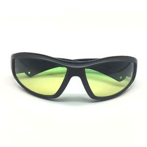 Gafas de visión nocturna para conducir y ciclismo con protección UV400, montura negra, lentes de PC tipo 3, gafas de sol, primavera 2024 - Product Image 1
