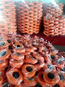 ล้อโฟม PU คุณภาพสูง 4.00-8 แบบไม่มียางใน พร้อมขอบโลหะและลูกปืน สำหรับรถเข็นก่อสร้าง รถเข็นสวน รถลาก - Product Image 4