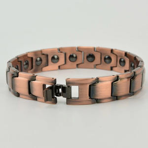 Bracelet <span class=keywords><strong>de</strong></span> Bijoux Magnétiques en Acier Inoxydable Noir Tendance Anti-statique pour Hommes : Thérapie Sanguine, Soulagement <span class=keywords><strong>de</strong></span> la Douleur - Product Image 2